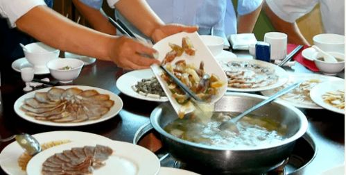 冬天就應(yīng)該來(lái)一場(chǎng)別具特色風(fēng)味的清真美食